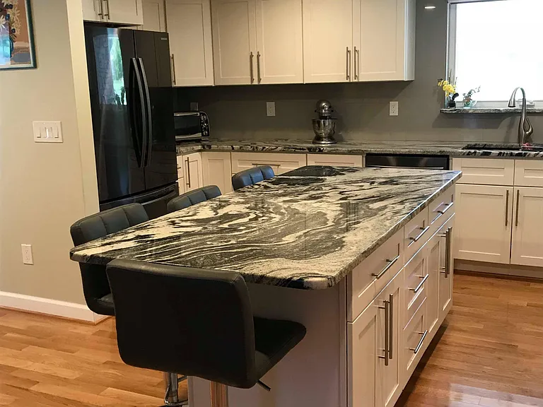 21 Gail Rd — Photo 4