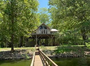 2807 Lake Mary Rd, Woodville, MS 39669