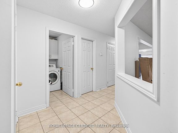 5th image of 32 Wildsky Rd