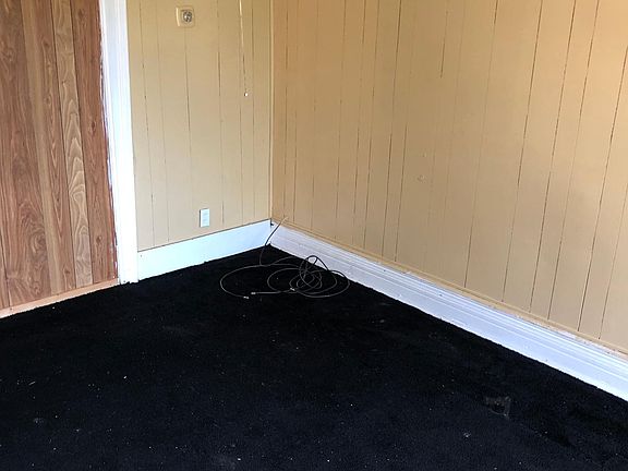 2nd image of 755 Smith St