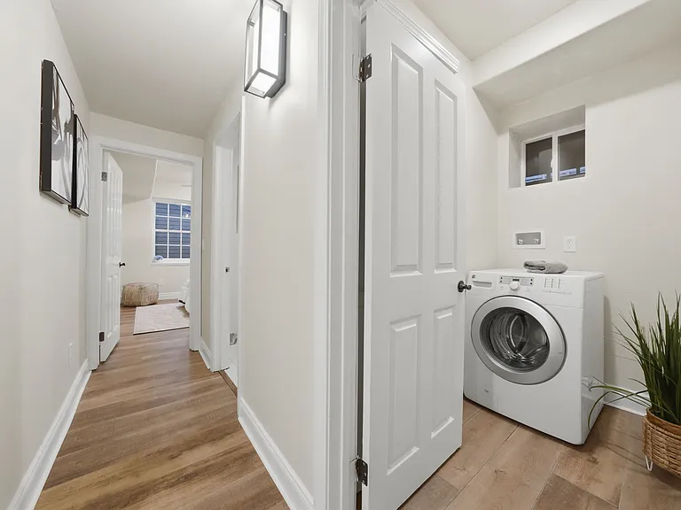 3426 Pierson St — Photo 13