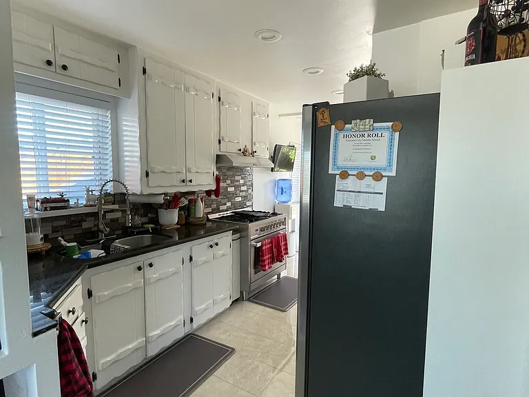 126 W Plaza Blvd — Photo 13