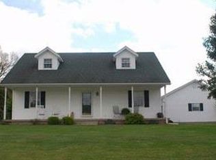 128 Old Silo Dr, West Columbia, WV 25287