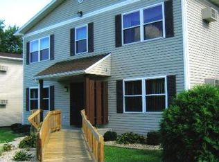 Earlville Country View Apartments, Earlville, IL 60518