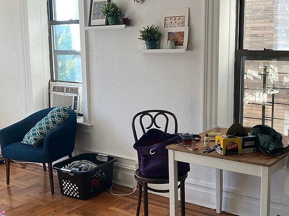 3rd image of 148 Hancock St APT 5B