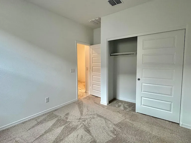 10214 W Indianola Ave — Photo 13