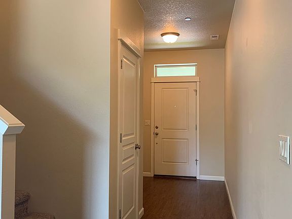 2nd image of 3020 NE 75th St