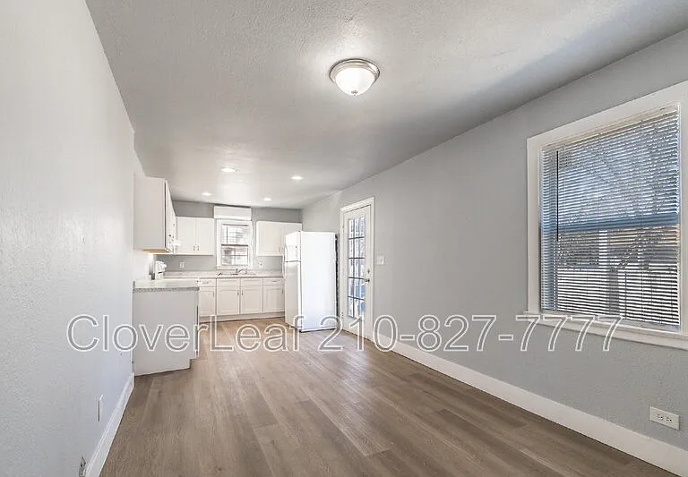 2114 Jupiter St — Photo 9