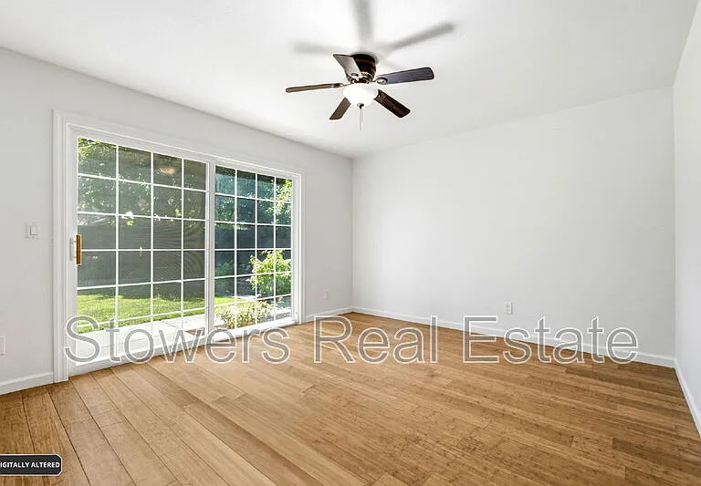 318 Joyce St — Photo 38