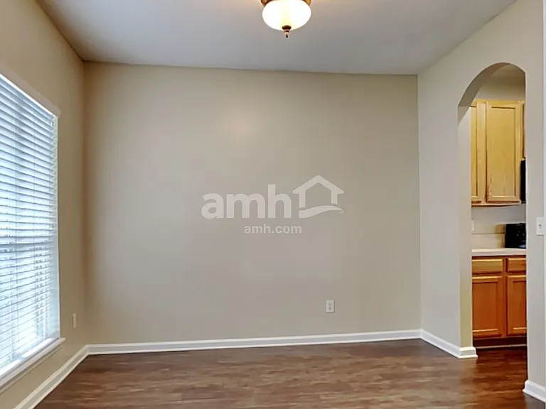 9146 Prosperity Lake Dr — Photo 7