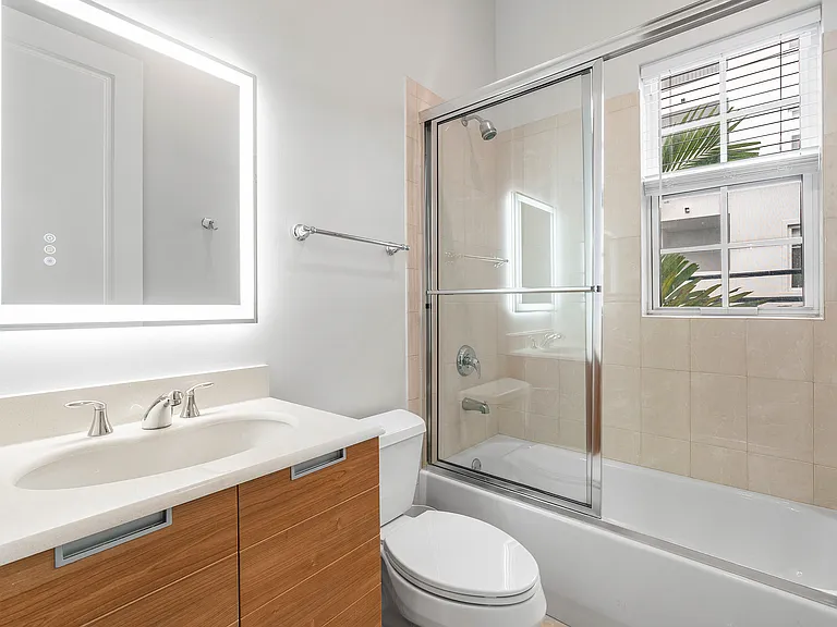Guest Bathroom 1