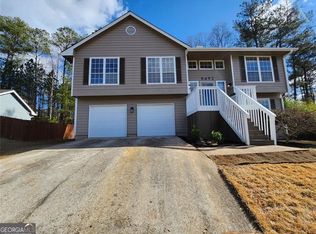 8492 Park Ridge Ln, Riverdale, GA 30274