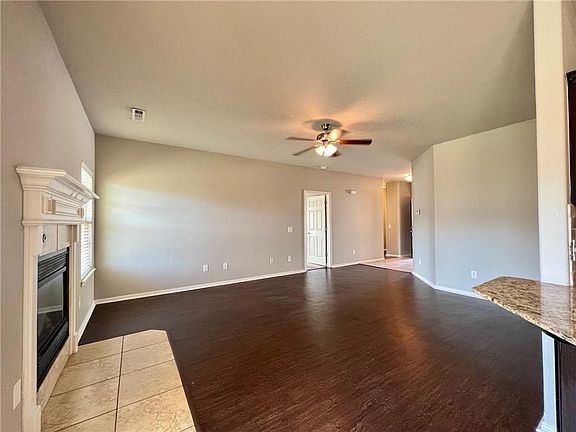 2nd image of 1276 S Blue Willow Ave