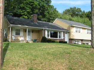 23 Old Orchard Rd, West Springfield, MA 01089