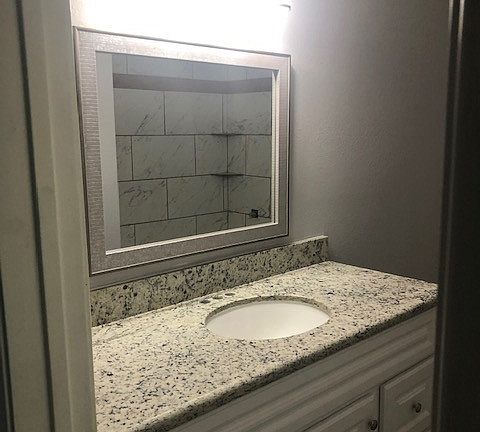 5th image of 122 Wood Manor Ln