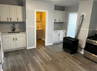 114 Pine St, Southbridge, MA 01550