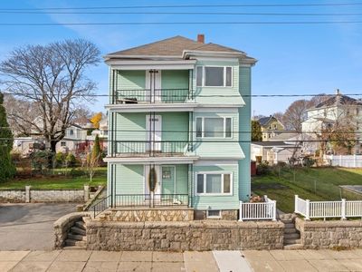 1553 Rodman St, Fall River, MA, 02721