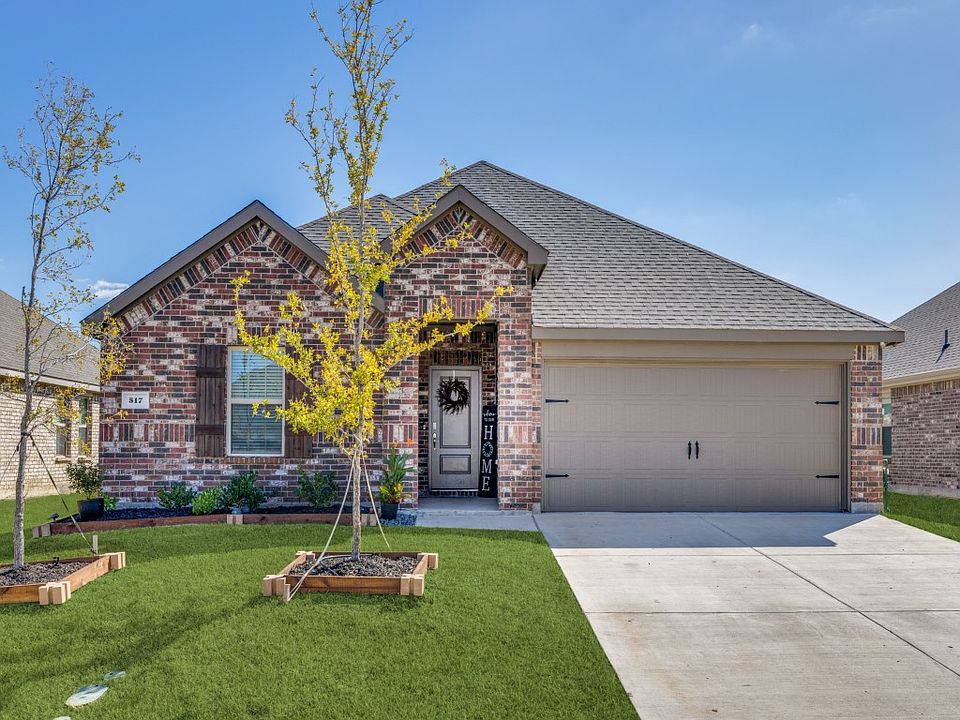 1st image of 517 Calm Springs Dr