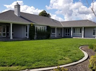 762 R St, Newman, CA 95360