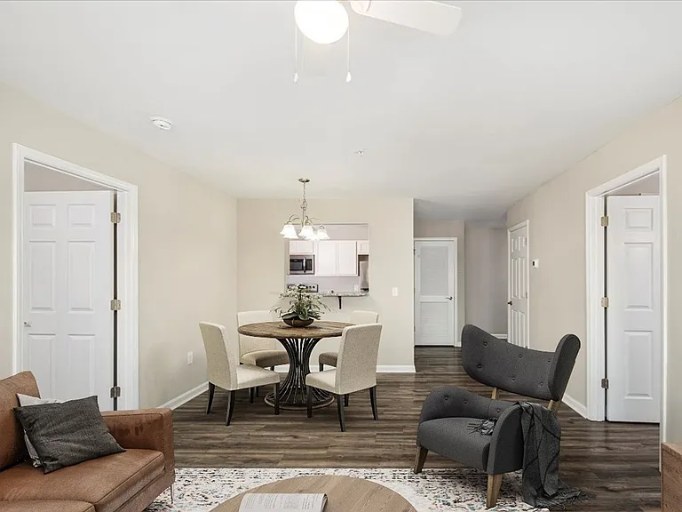 Legacy Park Apartments — Photo 7