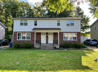 196 Vine Ln, Buffalo, NY 14228