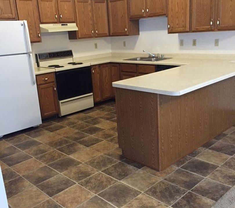 2nd image of 2626 Shady Grove Rd