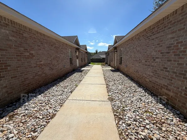 3600 Essex St APT D, Hattiesburg, MS 39402