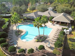 13516 Stone Pond Dr, Jacksonville, FL 32224