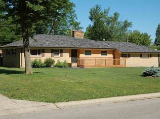 6302 Donna Dr, Fort Wayne, IN 46819