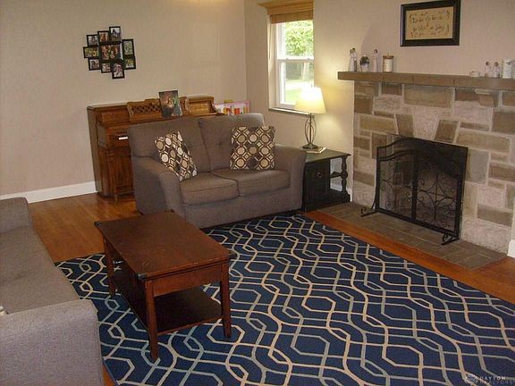 3rd image of 4511 Hoffman Dr