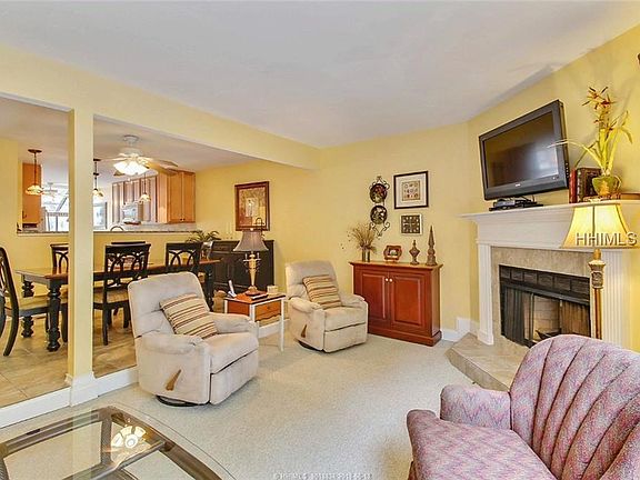 3rd image of 125 Shipyard Dr APT 159
