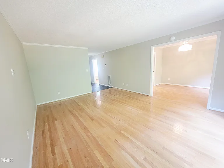 2856 Wycliff Rd — Photo 17