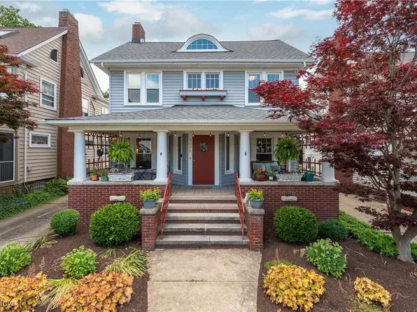 1076 Sylvan Ave, Lakewood, OH 44107