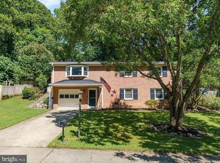 8608 Langport Dr, Springfield, VA 22152