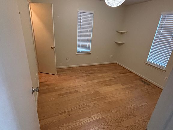 3rd image of 3969 Shady Oaks Dr #A