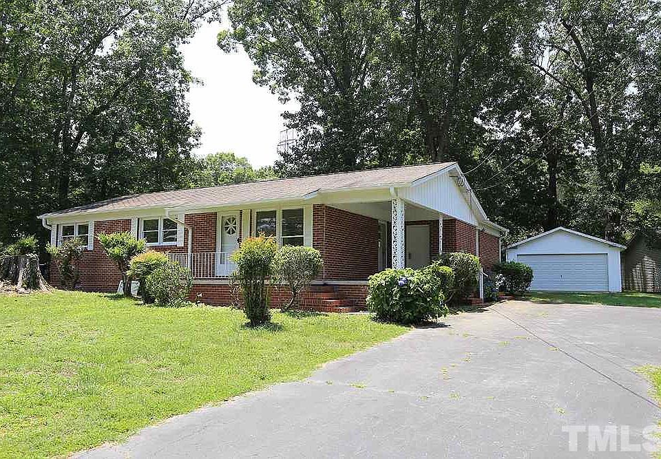 1st image of 3109 Rosebriar Dr