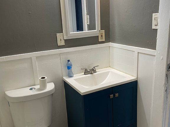 2nd image of 58 Rejtan St Floor 1