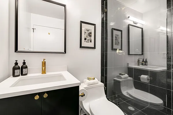 Sold by Compass | media 18