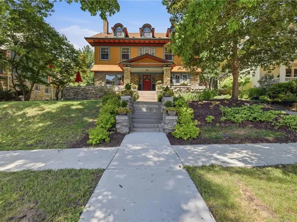 3632 Campbell St, Kansas City, MO 64109
