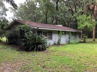 128 Circle Rd, Midway, GA 31320