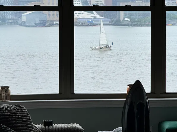 26 Avenue image 7 of 15