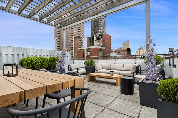 Sold by Compass | media 53