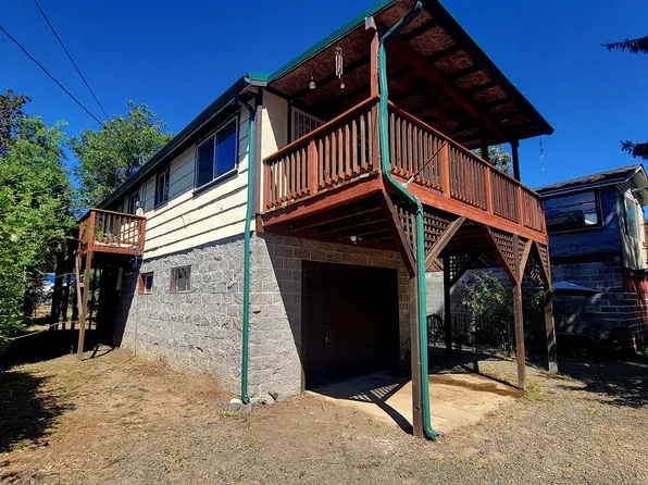 185 SE Mill St, Myrtle Creek, OR 97457