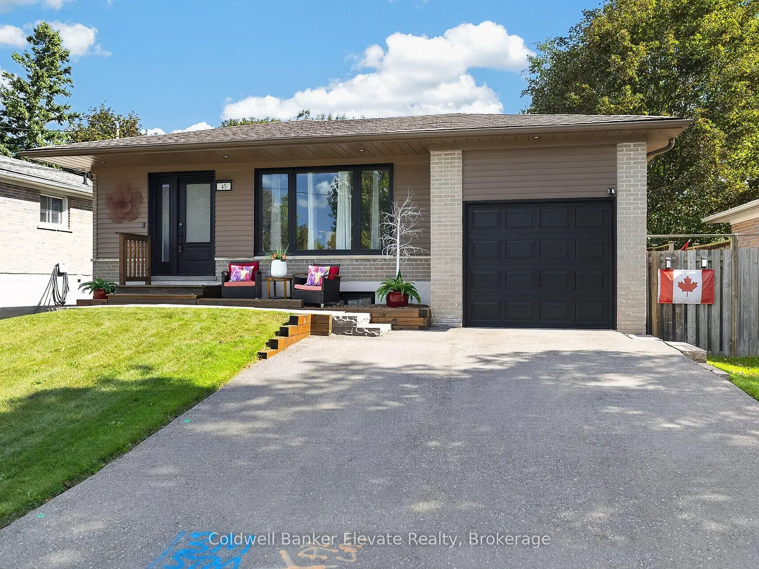 3 bed, $2,950 — Photo 2