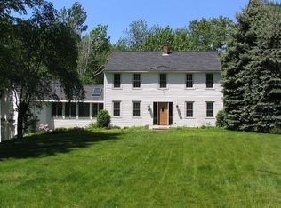20 Dumbarton Oaks, Stratham, NH 03885
