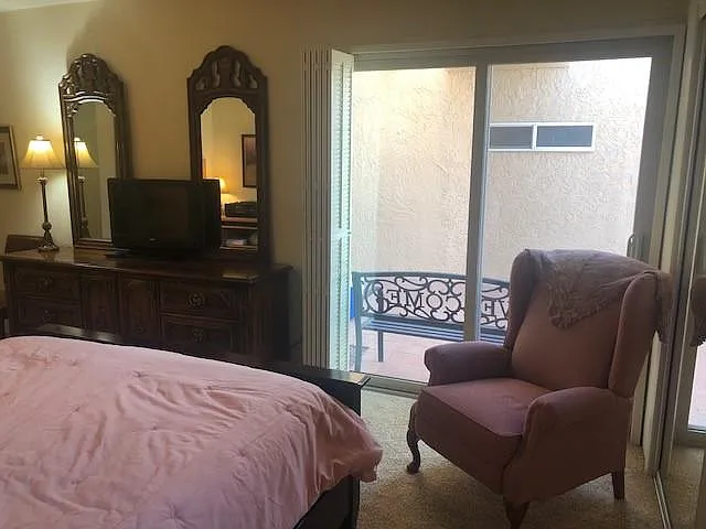 1106 N Abrego Dr — Photo 25