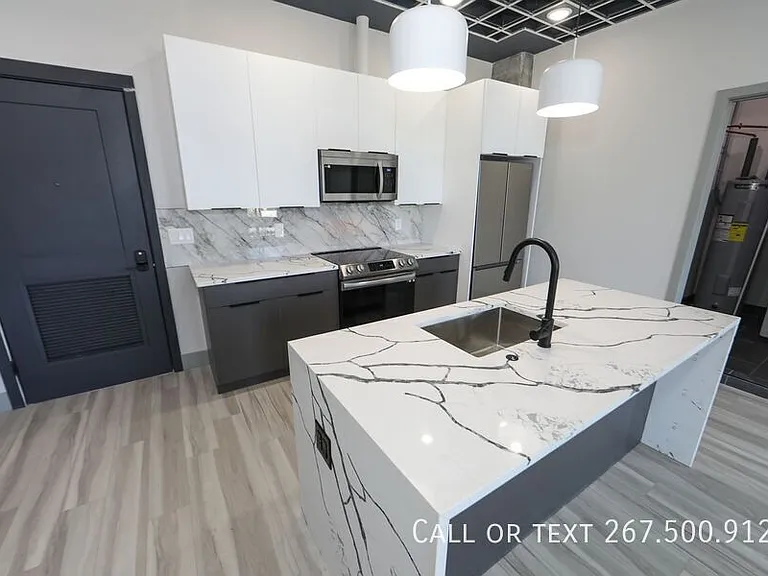 1810 E Venango St #501 — Photo 1