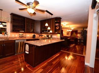 2625 Downs Rd, Hamden, CT 06518