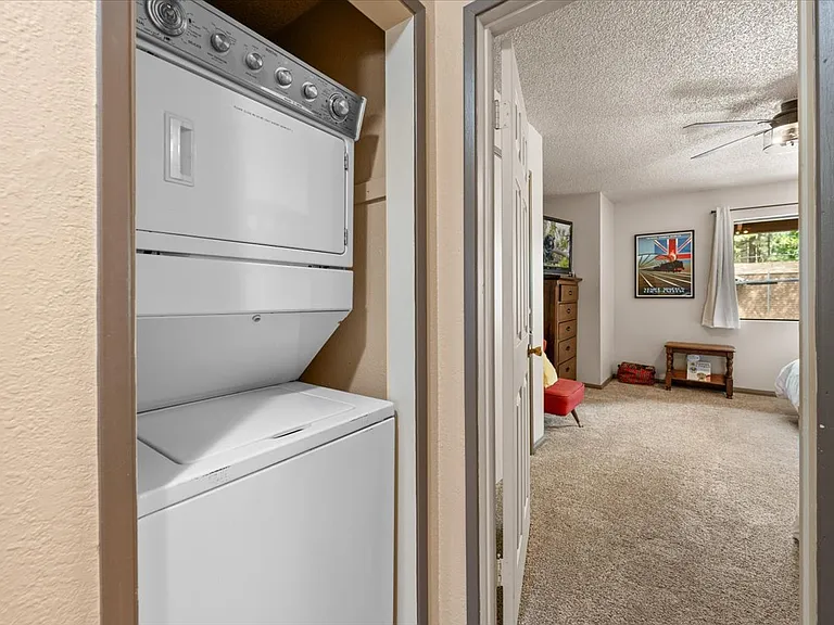 619 Summit Blvd — Photo 15