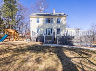 391 Gillette Rd, New Hartford, CT 06057